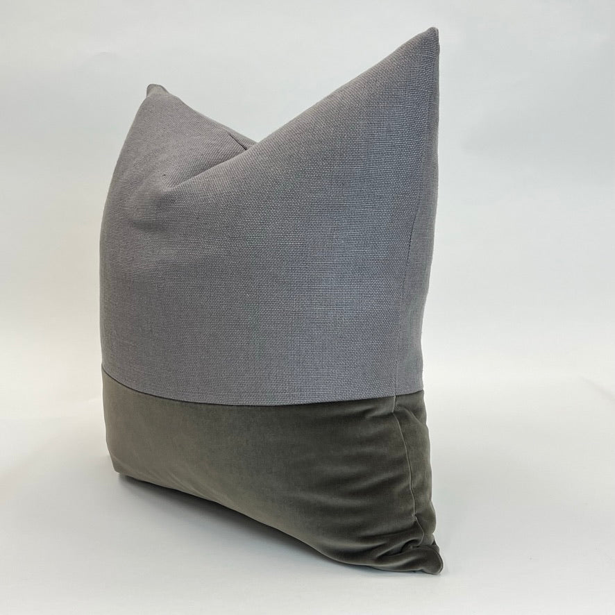 Bennett Square in Ash Slubby & Eclipse Cordoba (Limited)