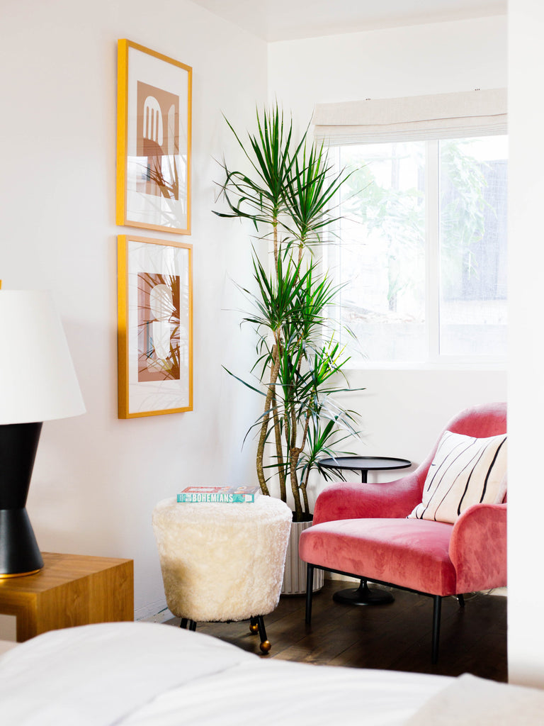 Graffito Linen/Onyx Pillow Cover - Shown in 18"x 18" | Designed by Dabito (ORC Fall '18)