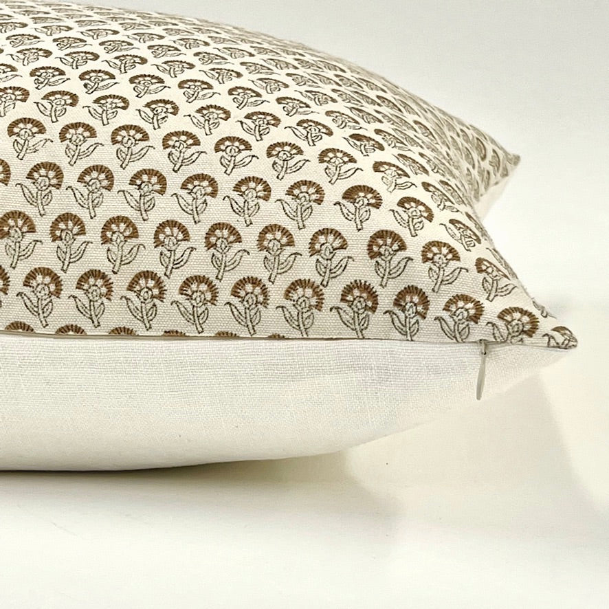 Isalyn Hand Blocked Pillow Cover | Shown in 20x20 | Bottom View
