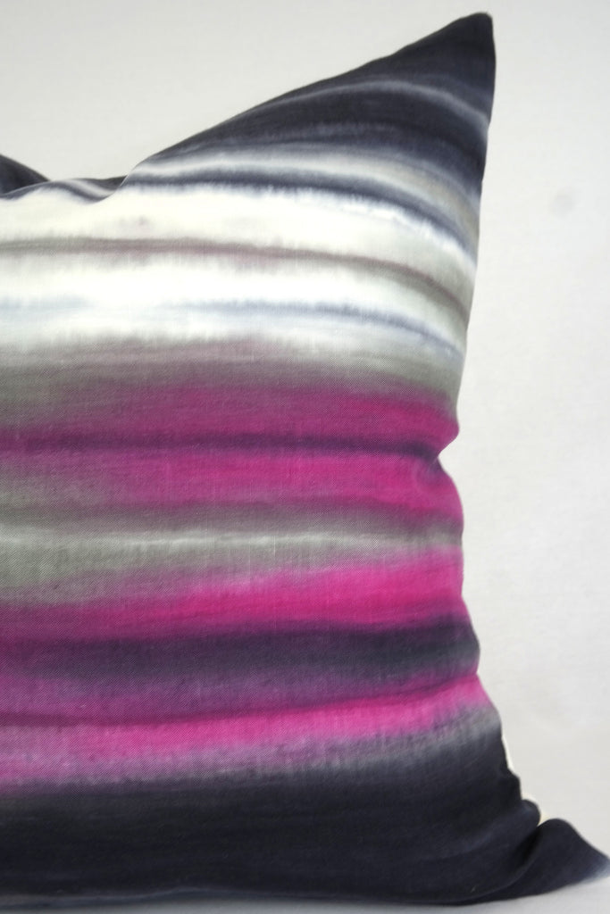 Lumiere Magenta (In-Stock)