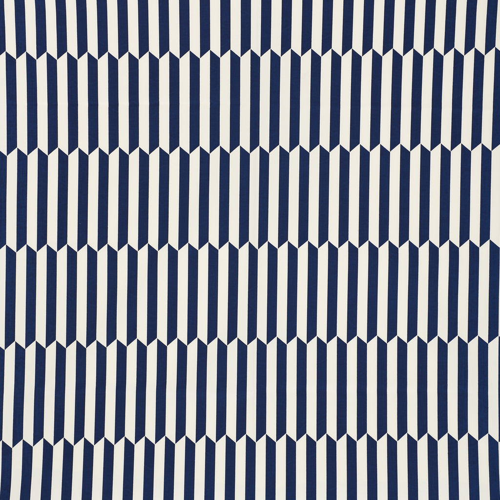 Maxwell II Navy