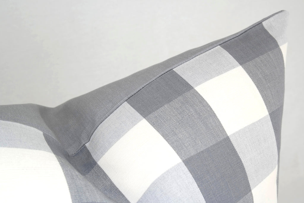 ROMO Melbury Gris Buffalo Check Pillo SWD Studio Made in